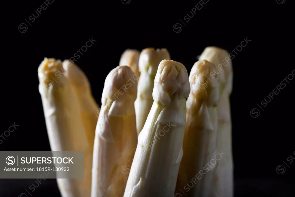 Bunch of white asparagus, close up