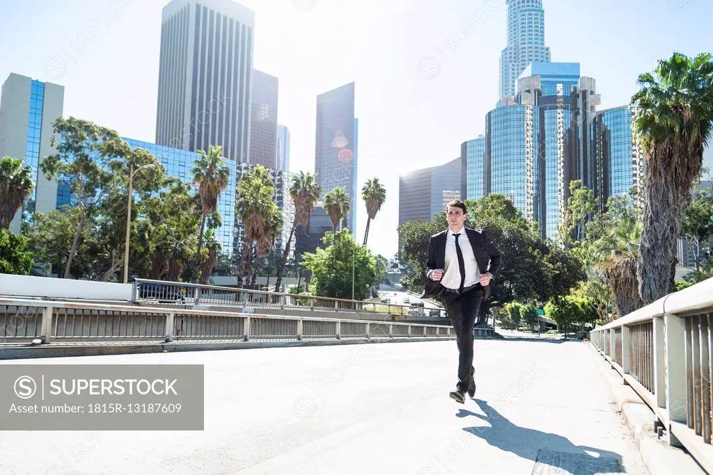 USA, Los Angeles, businessman in a hurry