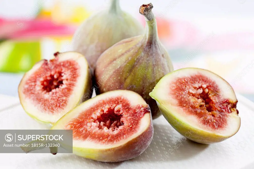 Figs on chopping board, close up