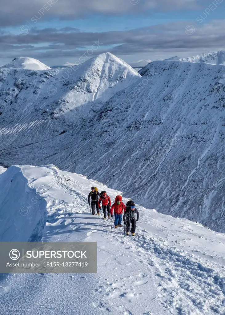 Scotland, Glencoe, Buachaille Etive Beag, Stob Dubh, mountaineering in winter