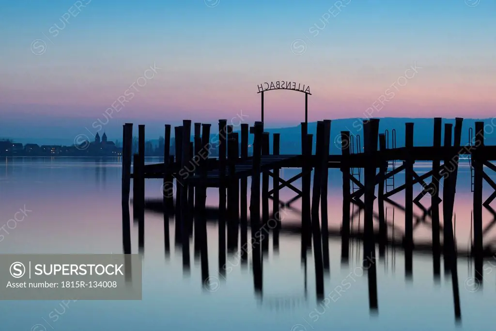 Germany, Baden Wuerttemberg, View of lake Constance at dusk