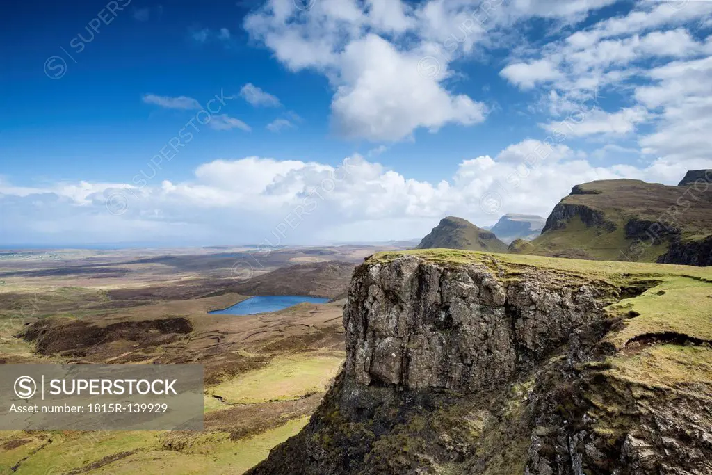 United Kingdom, Scotland, View of mountains at Quiraing