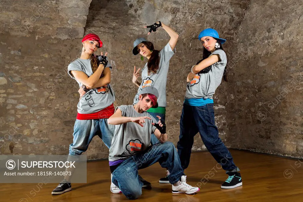Women performing hip hop style