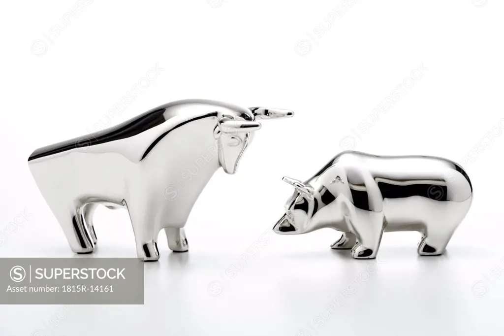 Bull and bear figurines, close-up