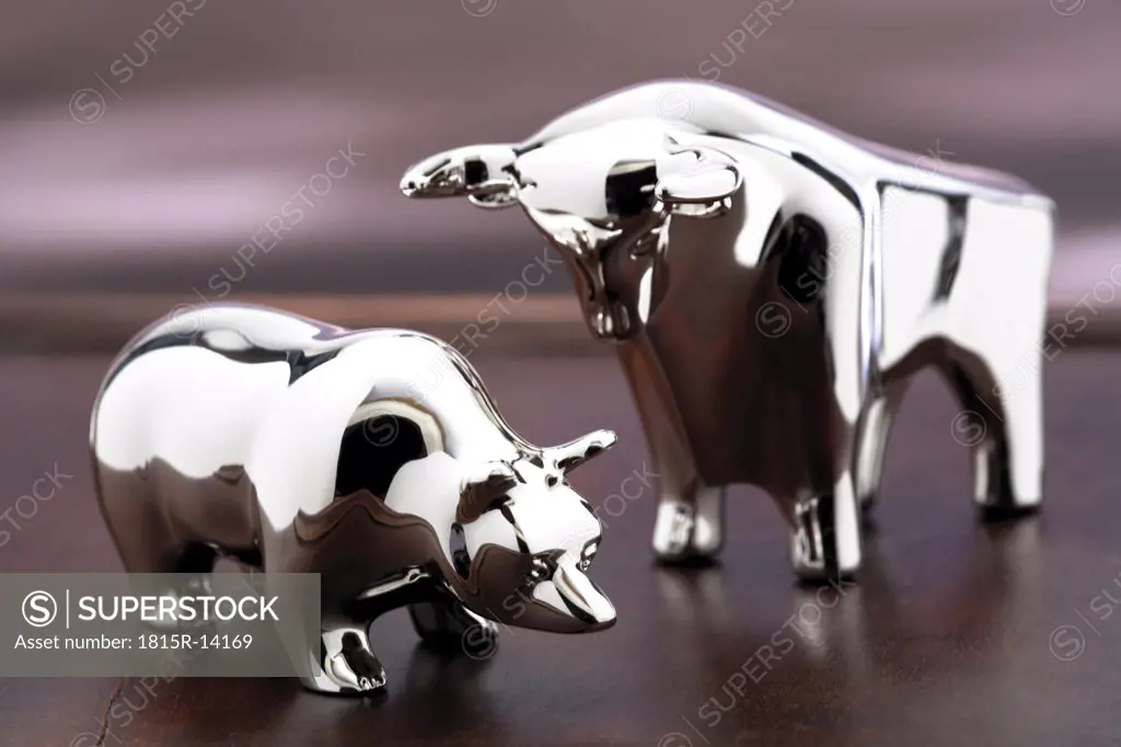 Bull and bear figurine, close-up
