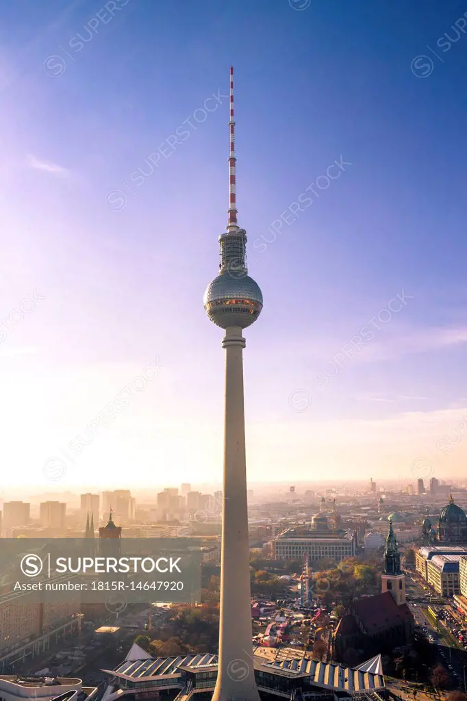 Germany, Berlin, Berlin-Mitte, Berlin TV Tower in the morning