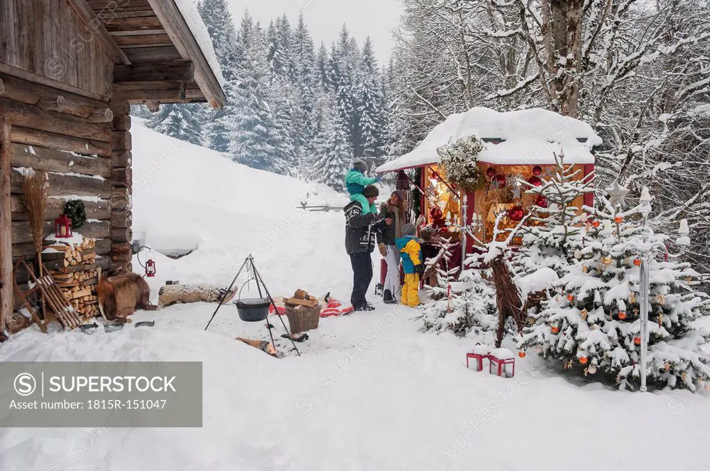Austria, Altenmarkt, family at Christmas market
