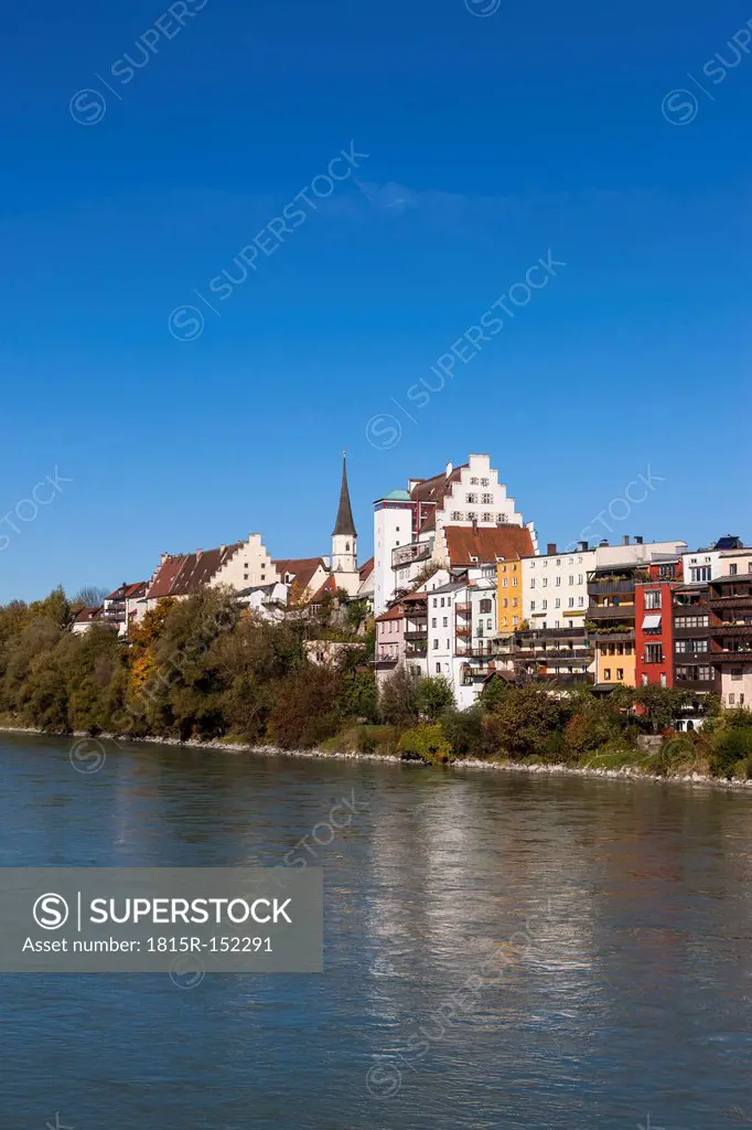 Germany, Bavaria, Upper Bavaria, Wasserburg am Inn, old town at Inn river