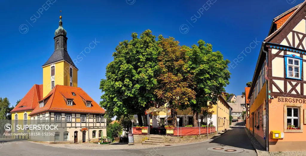 Germany, Saxony, Hohnstein, Townscape with parish church