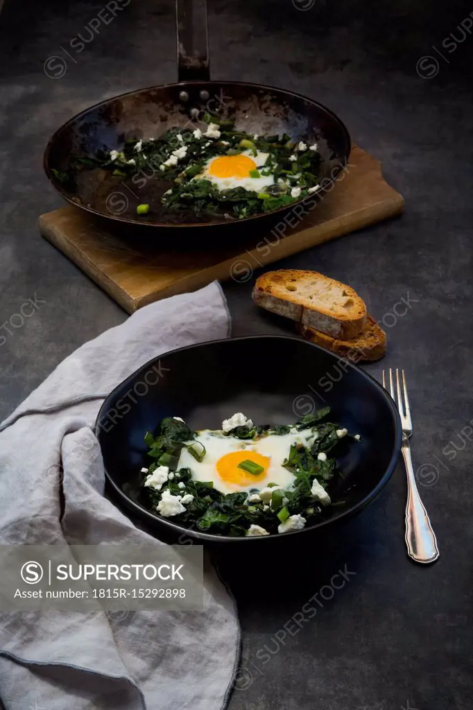 Green Shakshouka with baby spinat, chard, spring onions and basil