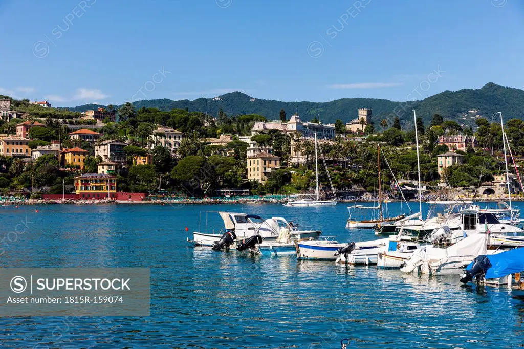 Italy, Liguria, Santa Margherita Ligure, Townscape with harbor