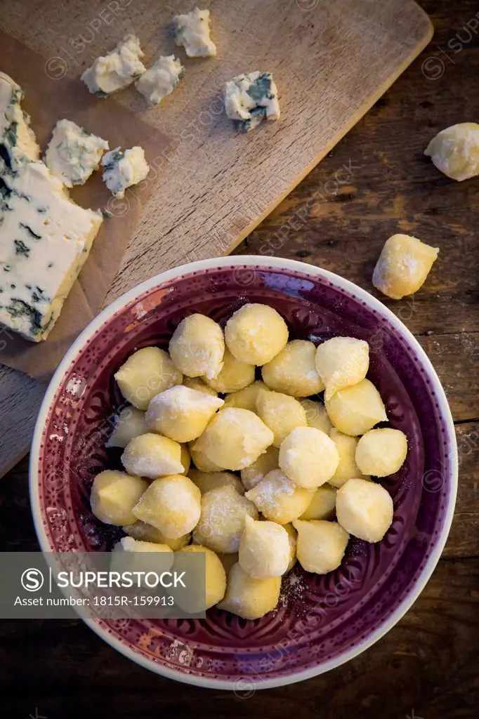 Plate with gnocchi filled with gorgonzola cheese