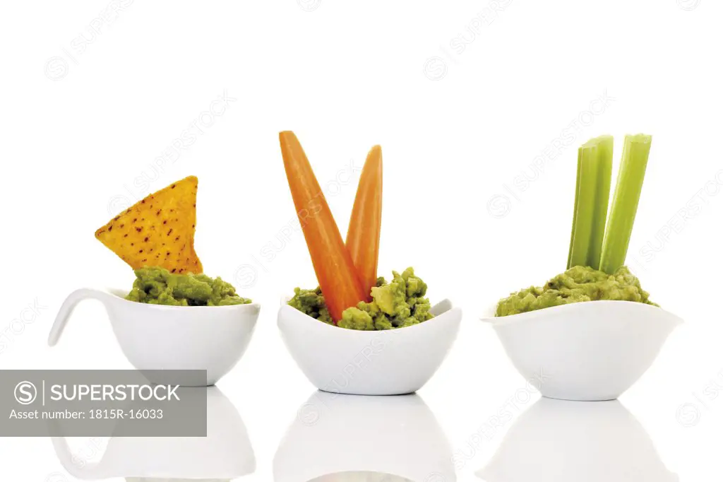 Guacamole with vegetable sticks