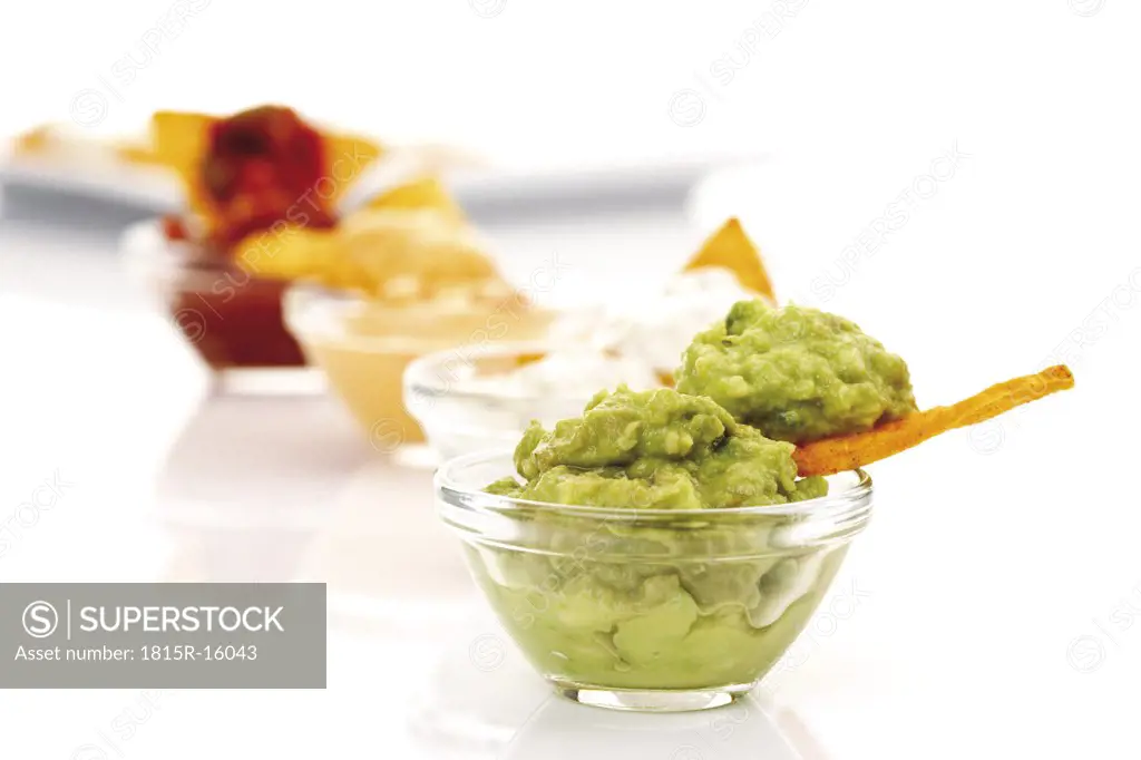 Tortilla Chips with avocado dip