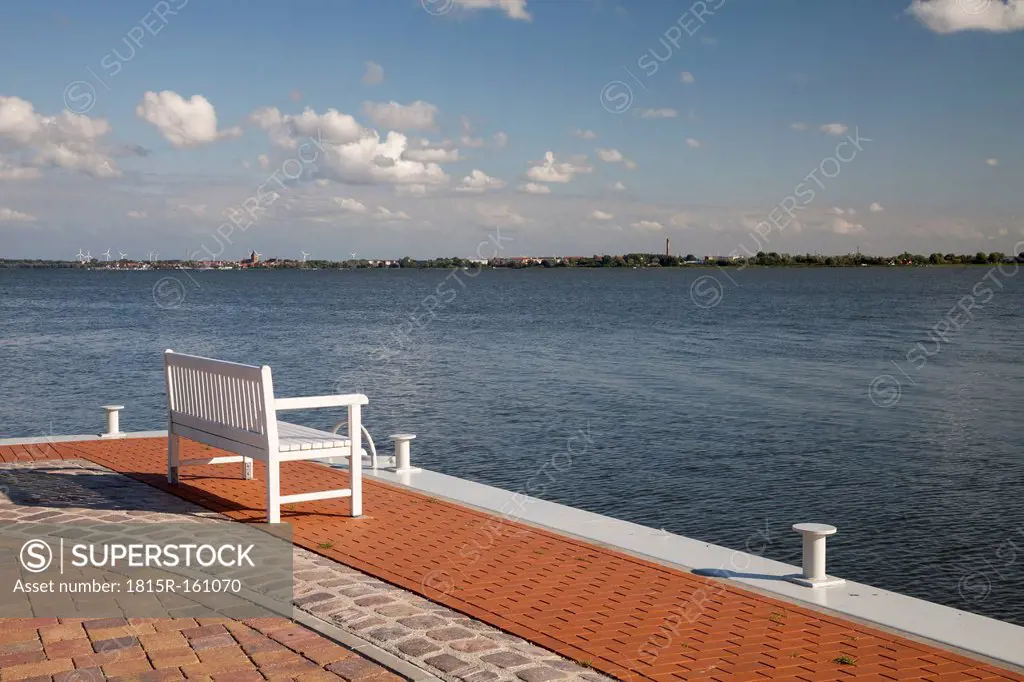 Germany, Mecklenburg-Western Pomerania, Dierhagen-Dorf, bench at harbour