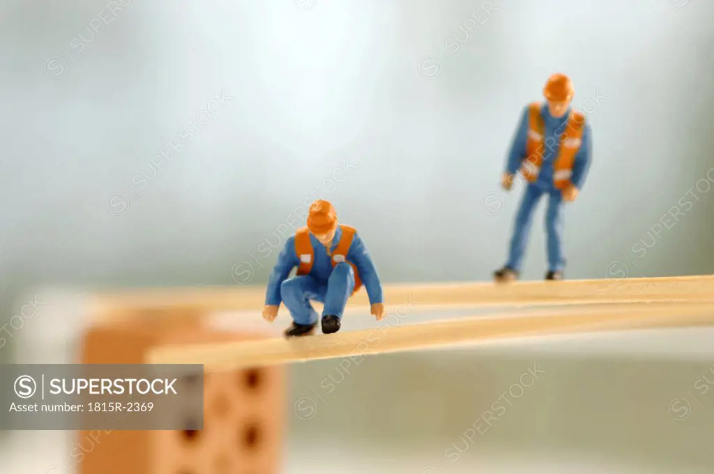 Constuction worker, figurines