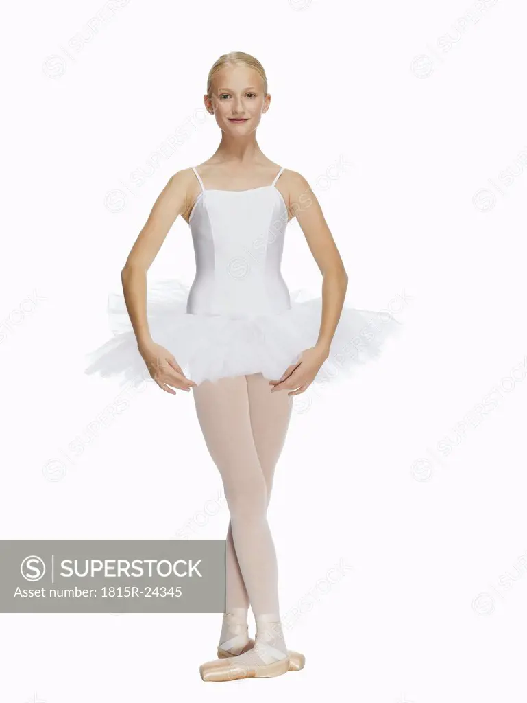 Young ballerina (14-15), portrait