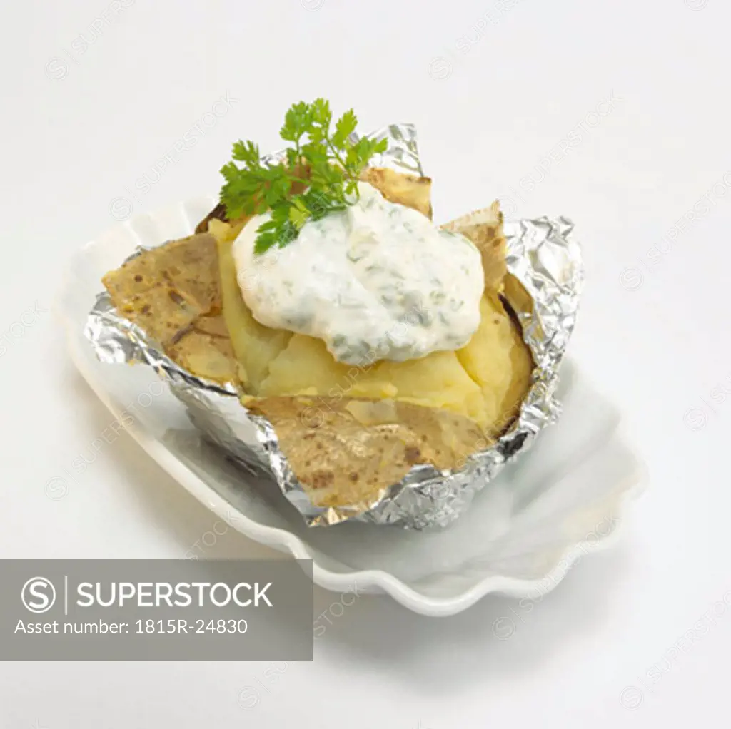 Baked potato with dressing