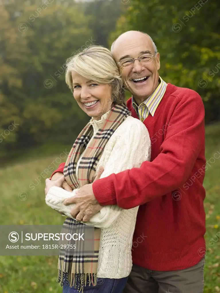 Germany, Baden-Württemberg, Swabian mountains, Senior couple, portrait, smiling