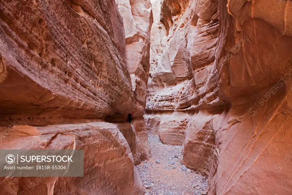 USA, Nevada, White Dome Slot Canyon, Valley of Fire State Park