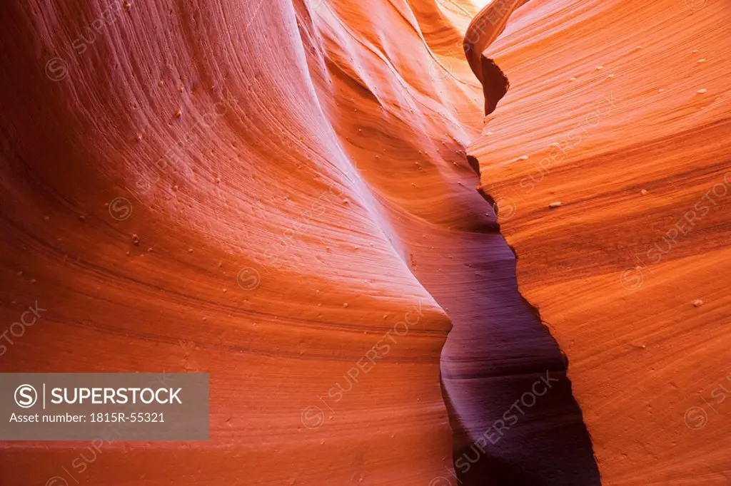 USA, Arizona, Lower Antelope Canyon, sandstone walls