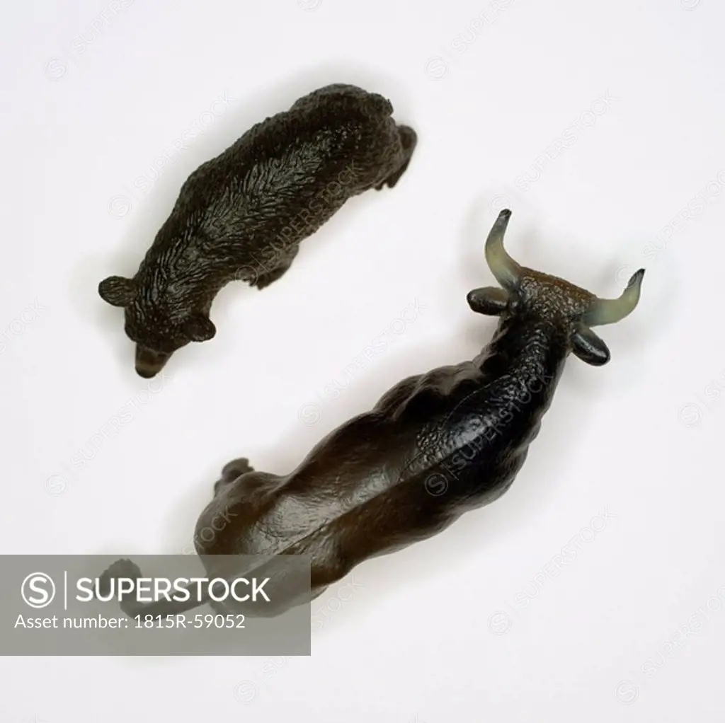 Bull and bear figurines, elevated view
