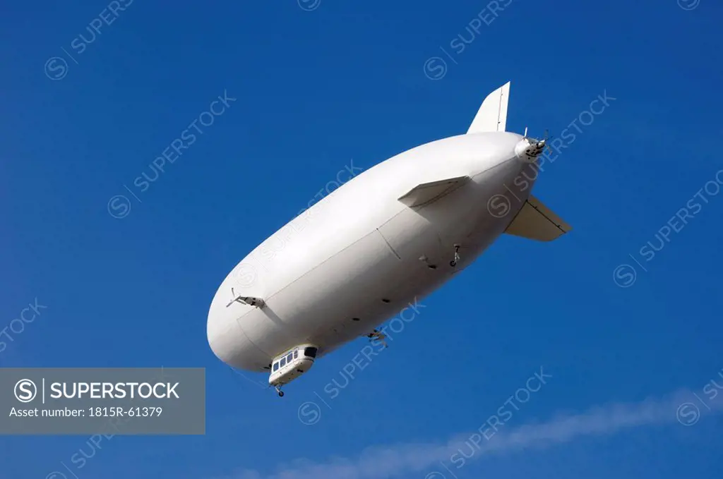 Germany, Baden_W¸rttemberg, Blimp, low angle view