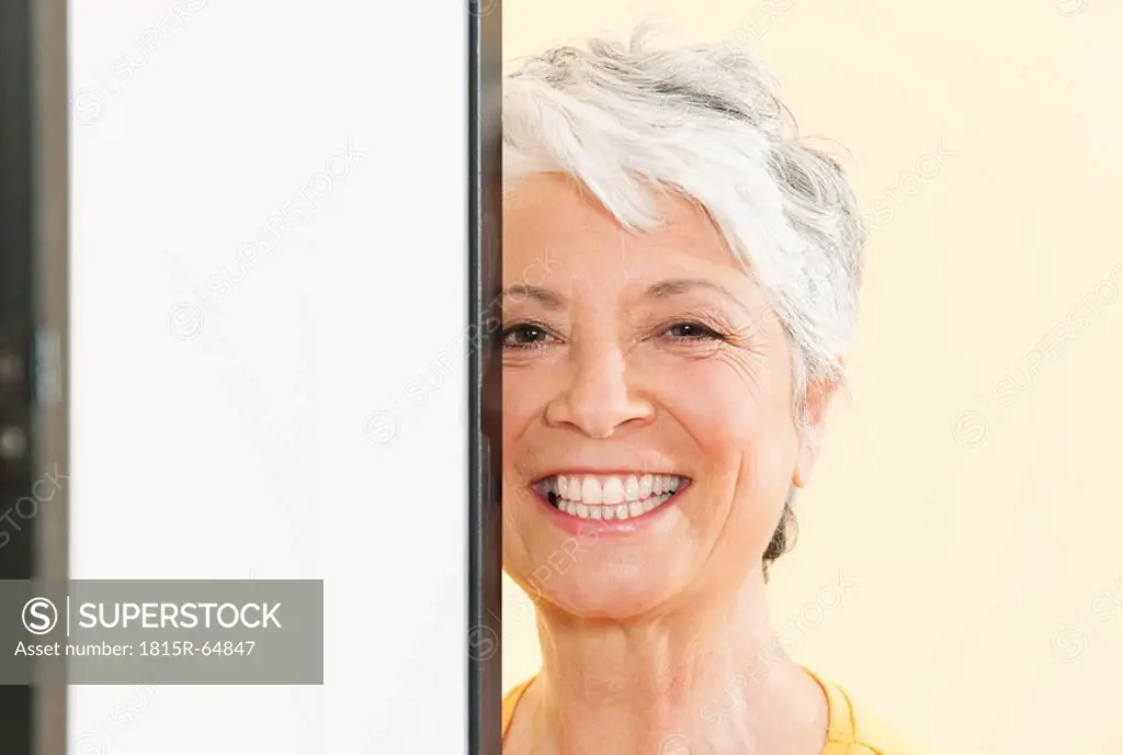 Senior woman smiling, portrait, close_up