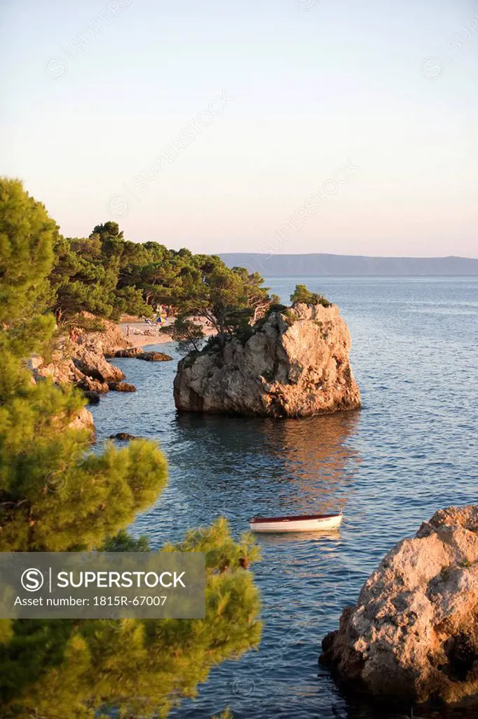 Croatia, Makarska Riviera, Rocky coast