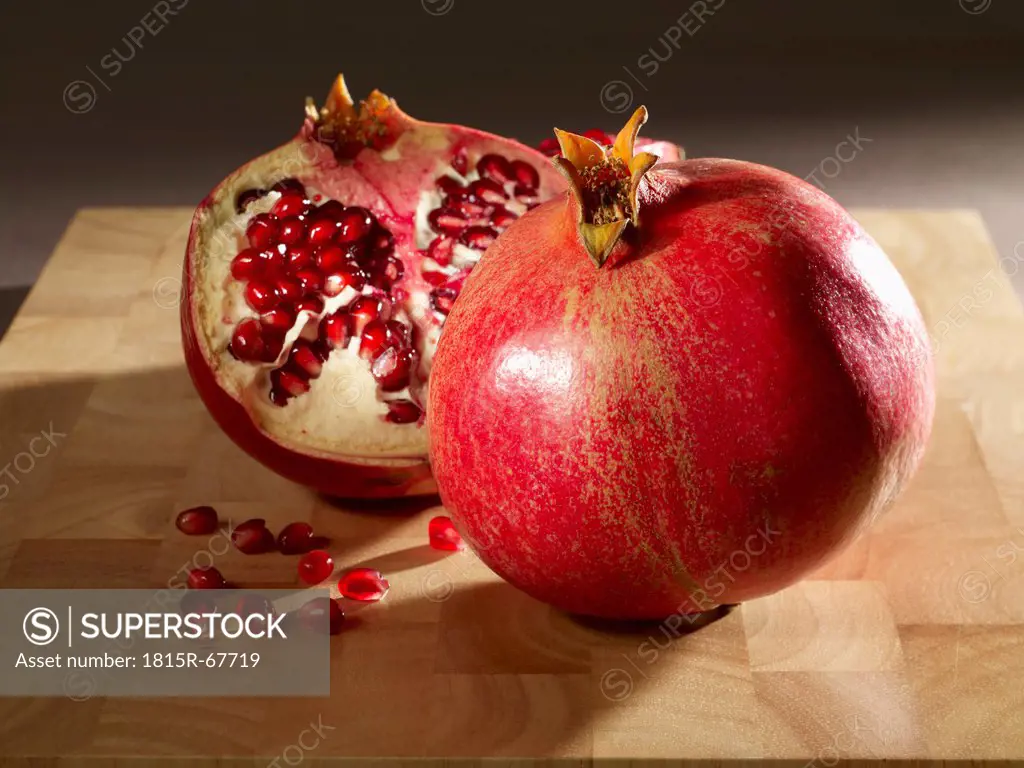Pomegranate, close_up