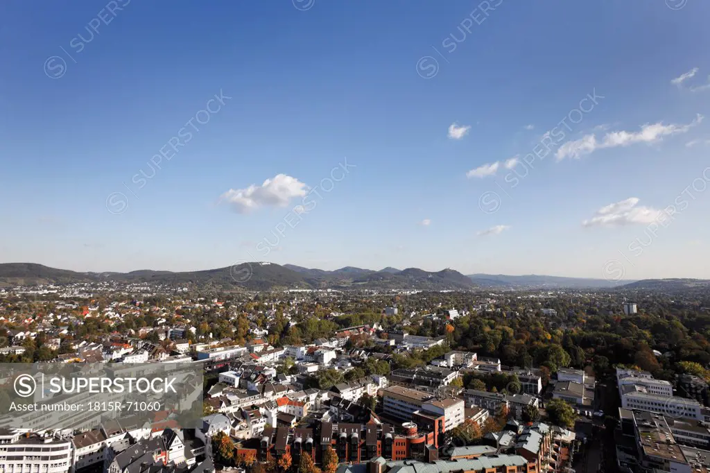 Germany, North Rhine_Westphalia, Bonn, Bad Godesberg, Elevated view of city with siebengebirge in background