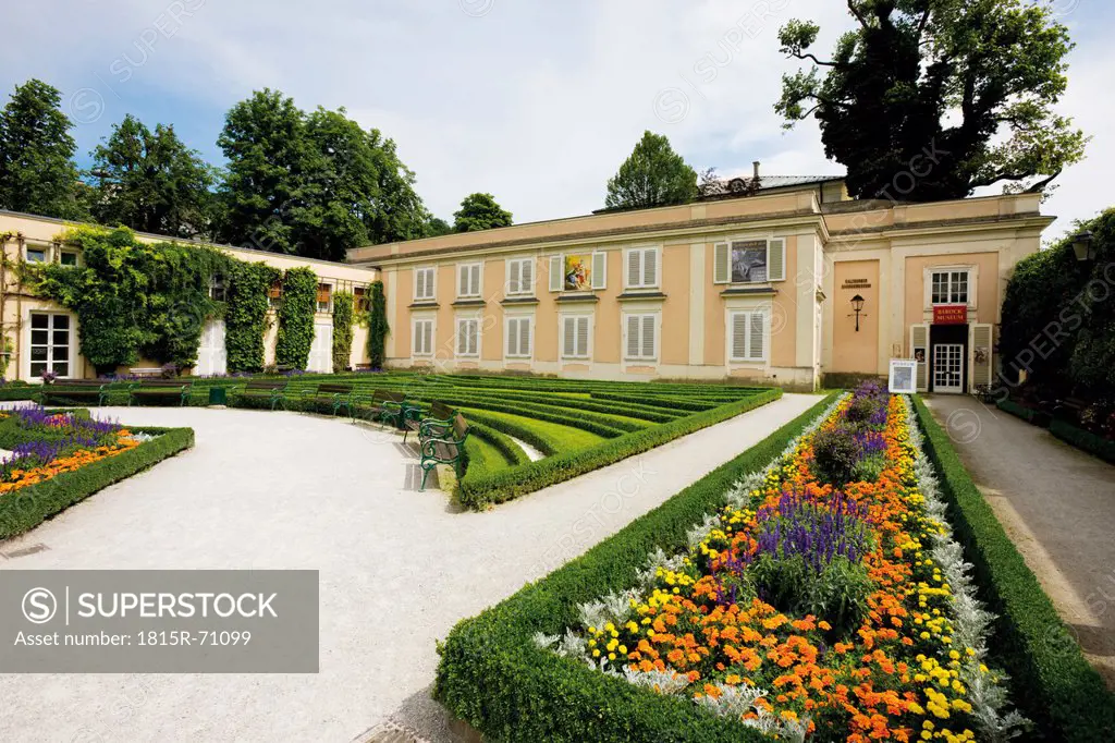 Austria, Salzburg, View of Mirabellgarten Mirabell garden and Baroque Museum