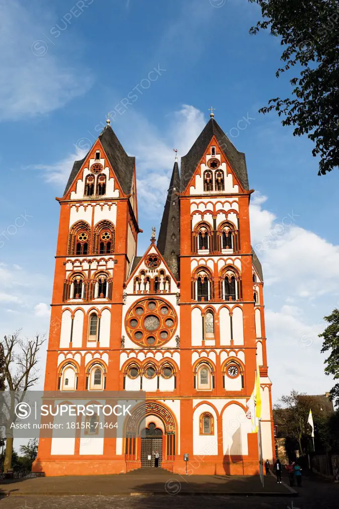 Germany, Hesse, Limburg Limburg Cathedral with background people