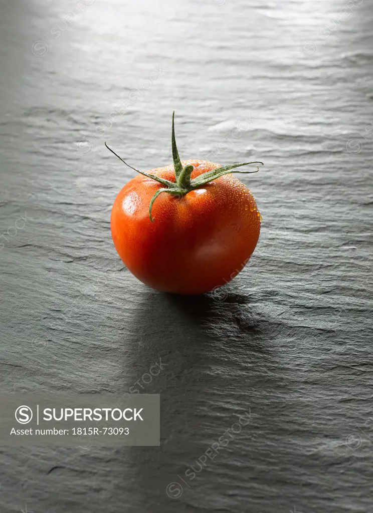 Vine tomato, close up