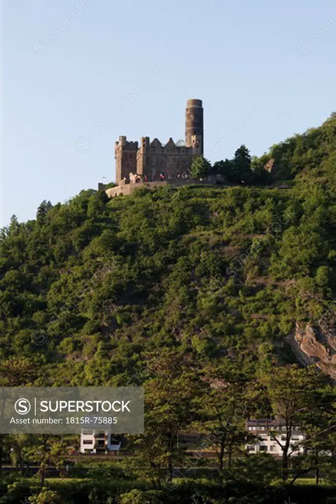 Europe, Germany, Rhineland_Palatinate, View of burg maus castle