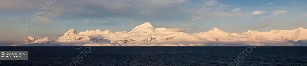 South Atlantic Ocean, Antarctica, Antarctic Peninsula, Lemaire Channel, View of sea with mountains in background