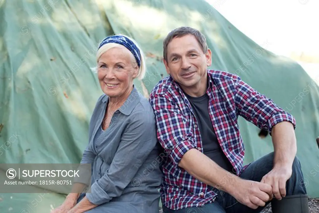 Germany, Saxony, Man and woman smiling, portrait
