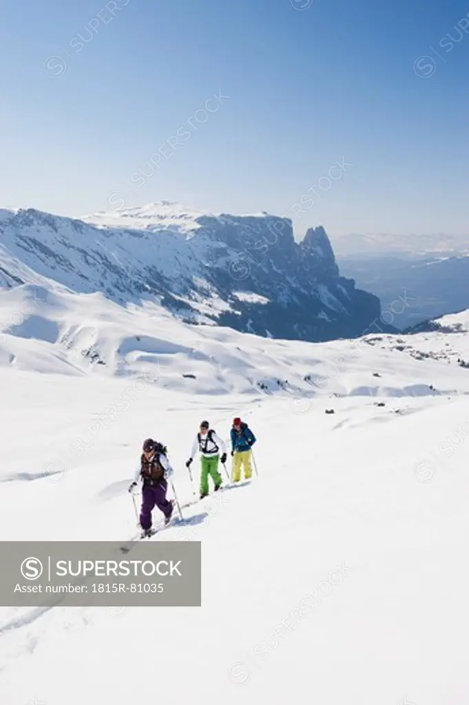 Italy, Trentino_Alto Adige, Alto Adige, Bolzano, Seiser Alm, Group of people on ski tour