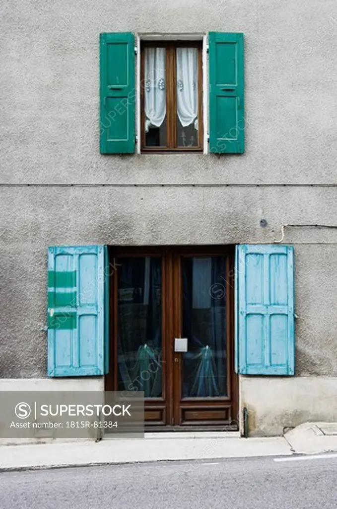 France, Saint_Barthélemy_Grozon, Ardèche, House with door and window