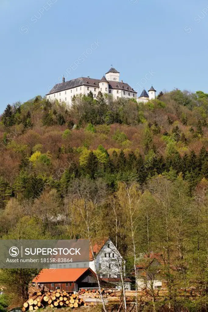 Germany, Bavaria, Franconia, Upper Franconia, Franconian Switzerland, Heiligenstadt, View of Greifenstein castle