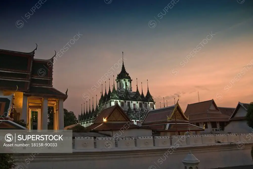 Thailand, Bangkok, View of temple in morning