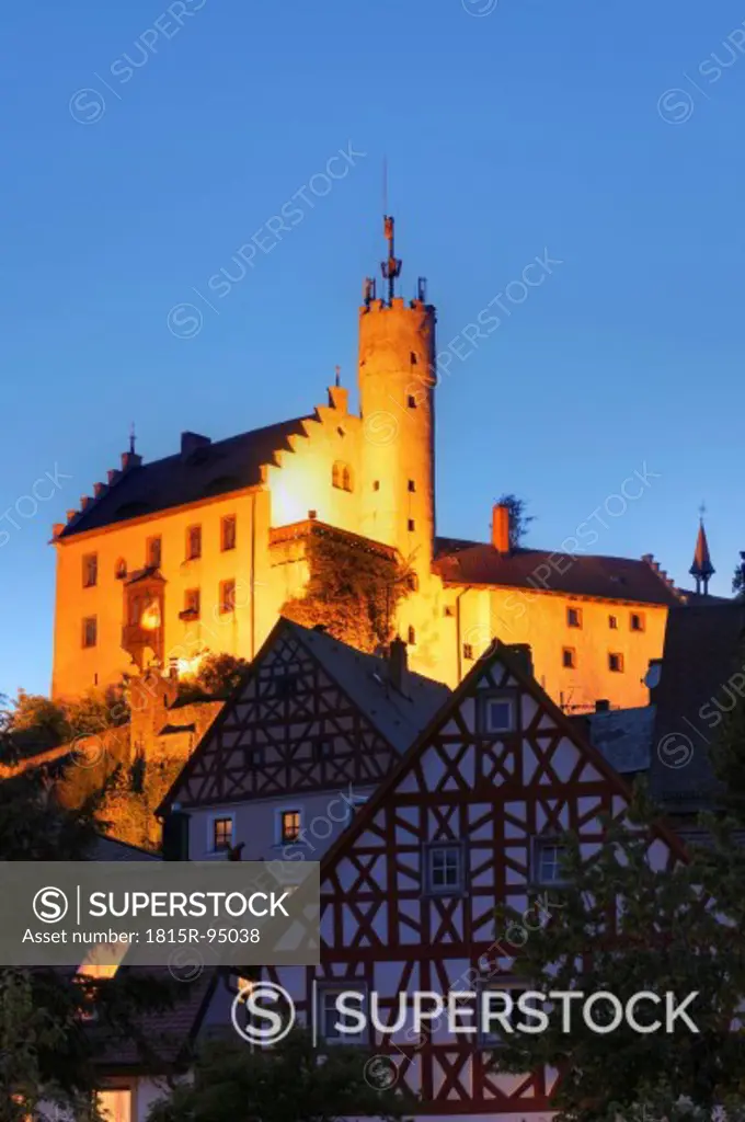 Germany, Bavaria, Franconia, Franconian Switzerland, View of Goessweinstein castle at night