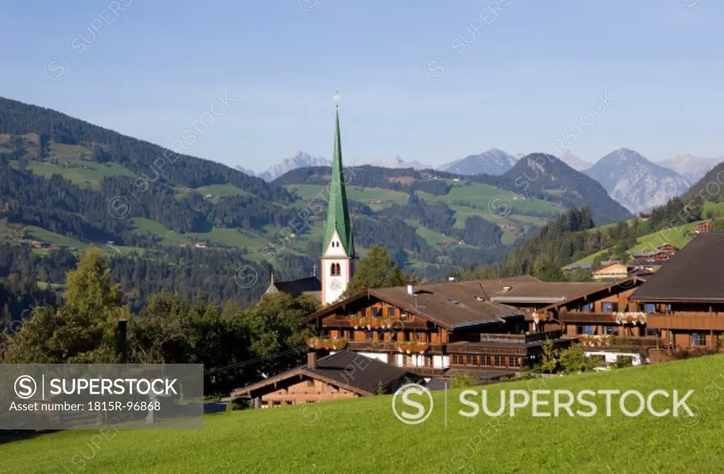 Austria, Tyrol, Alpach, View of church in Alpbachtal Valley