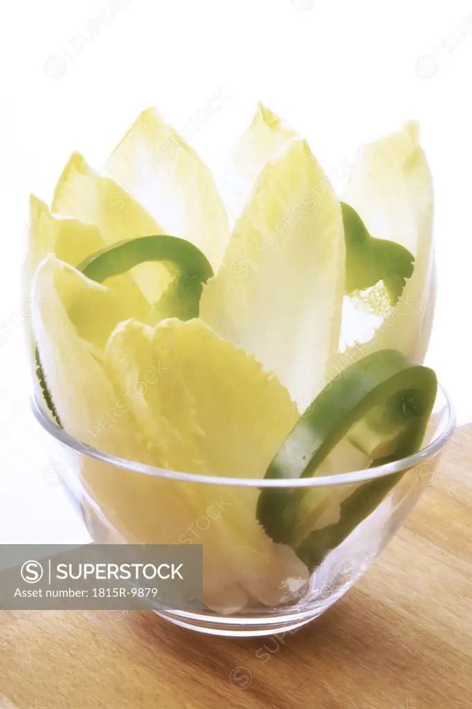 Chicory and green pepper in glass bowl