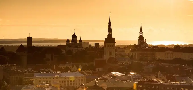 Estonia, Tallinn, Cityview at sunset, Panorama