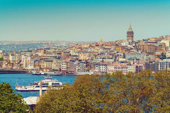 Turkey, Istanbul, Beyoglu, Golden Horn