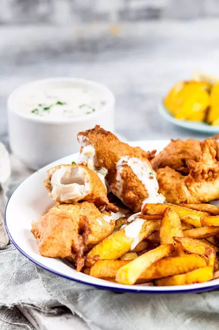 Classic english fish and chips with tartare sauce