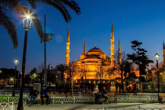Turkey, Istanbul, Hagia Sofia Mosque at blue hour