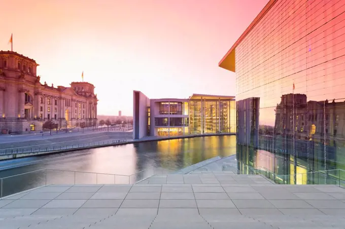 Germany, Berlin, Paul Loebe House, left Reichstag, right Marie Elisabeth Lueders Building
