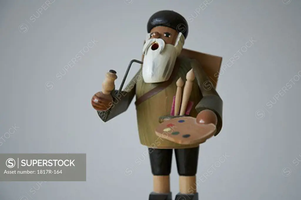 Wooden toy artist